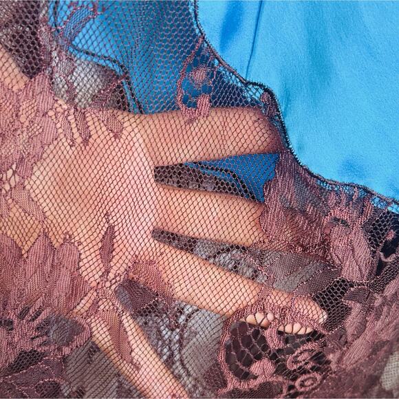 Y2k Fairy Silky Lace Slip Dress Midi Slit Women Size 4 Romantic Sultry Goth Glam - Picture 12 of 13